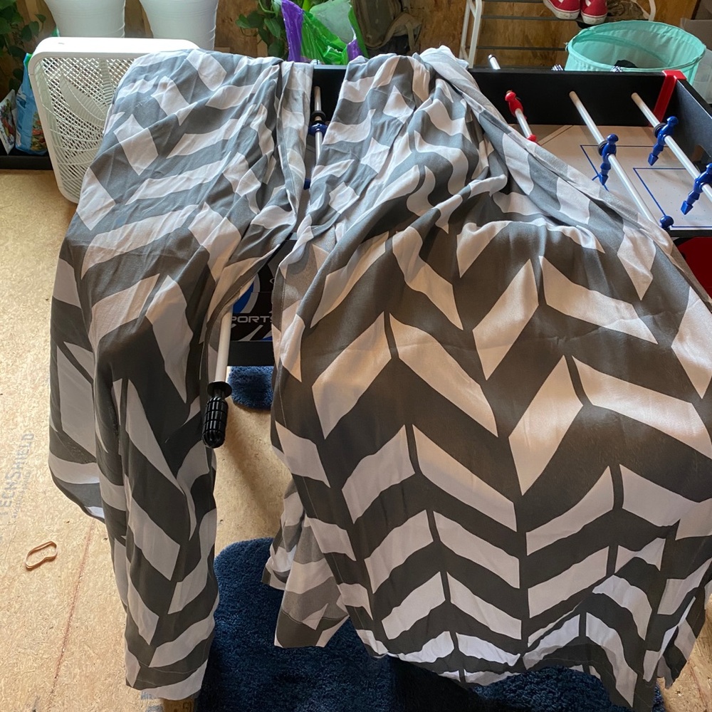 Curtain panels (4)